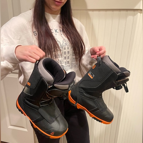 NITRO AGENT TLS 2021 Snowboard Boots Like New! - Picture 2 of 8